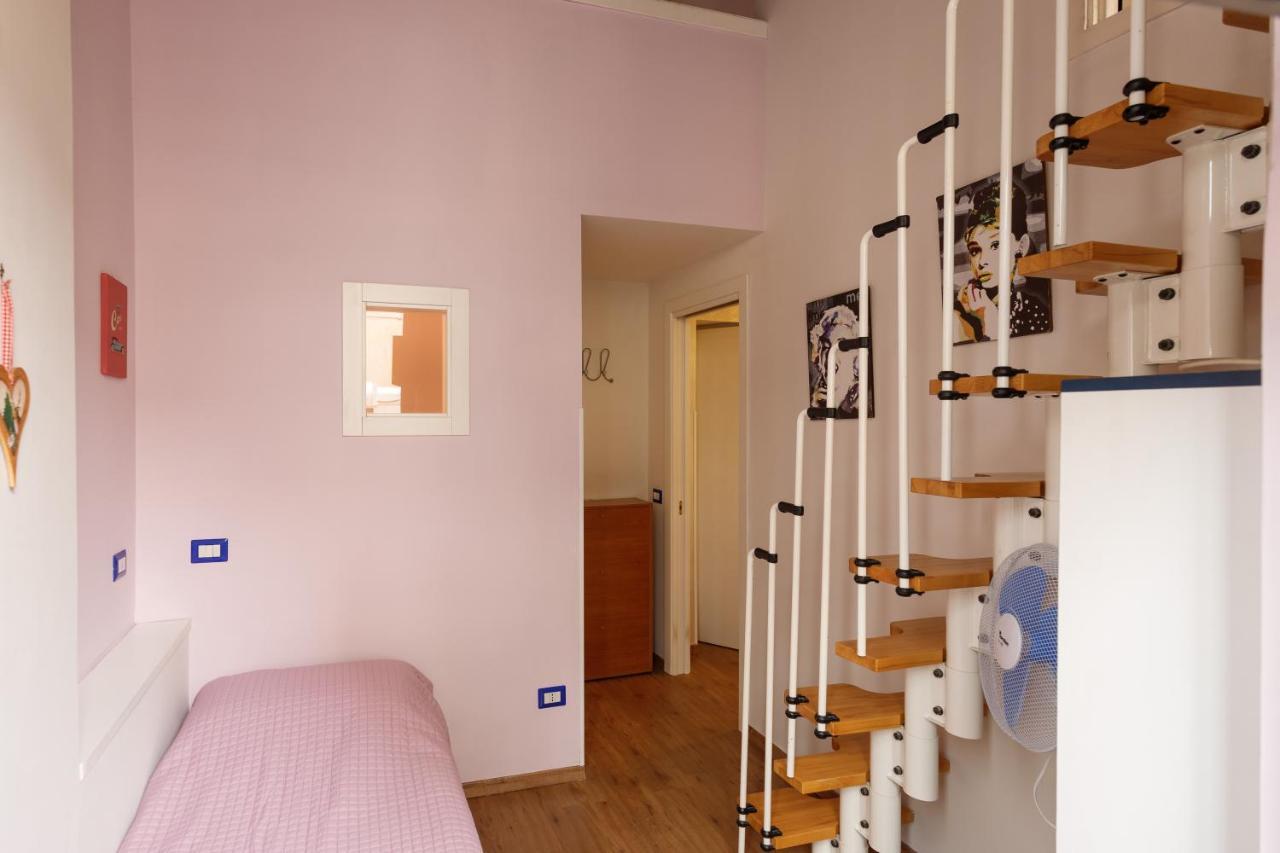 Duomo 77 - In The Heart Of The Historical Center By Elite Villas Napoli Eksteriør billede